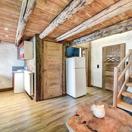 Gites & Spa De La Ferme De Belline บรีอองซง ภายนอก รูปภาพ