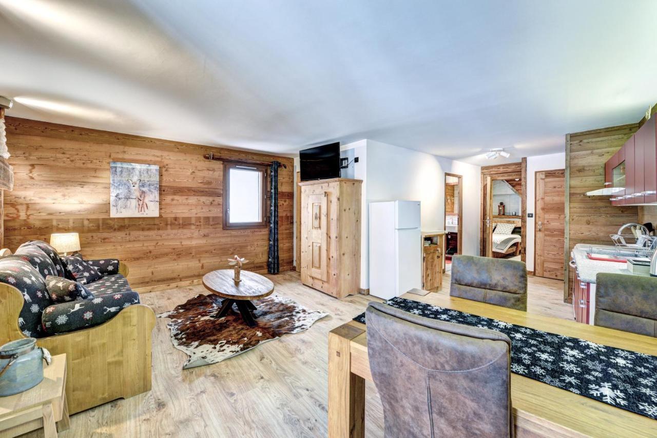 Gites & Spa De La Ferme De Belline บรีอองซง ภายนอก รูปภาพ
