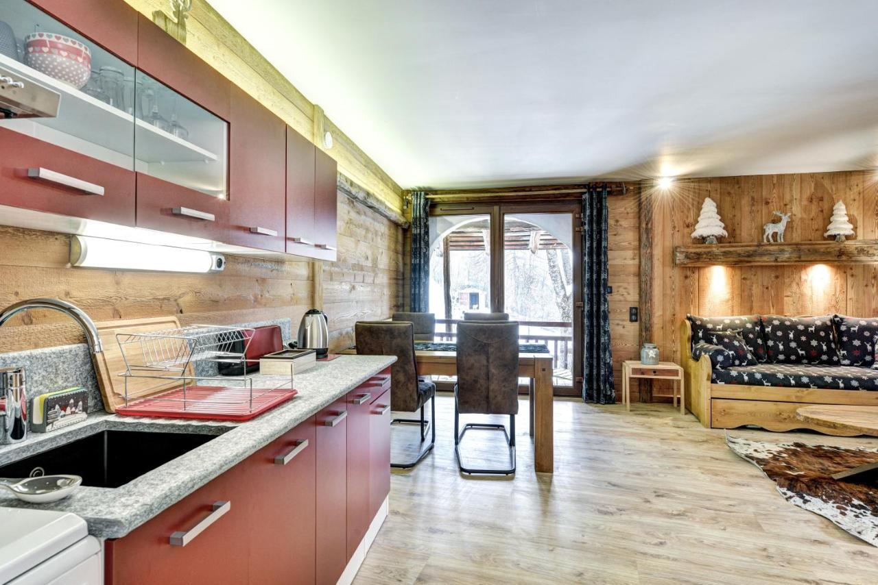 Gites & Spa De La Ferme De Belline บรีอองซง ภายนอก รูปภาพ