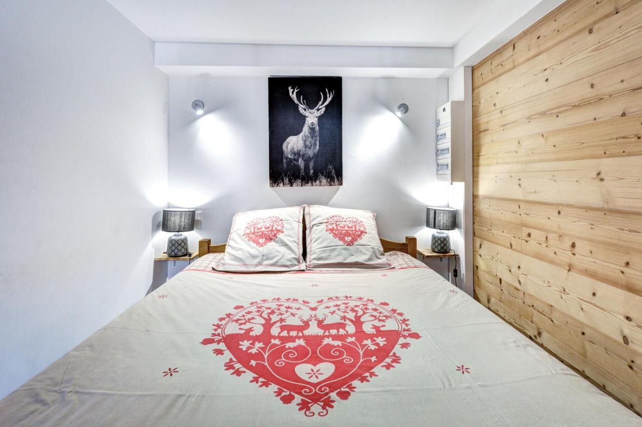 Gites & Spa De La Ferme De Belline บรีอองซง ภายนอก รูปภาพ