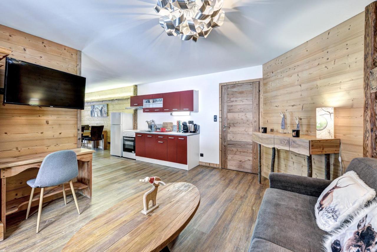 Gites & Spa De La Ferme De Belline บรีอองซง ภายนอก รูปภาพ