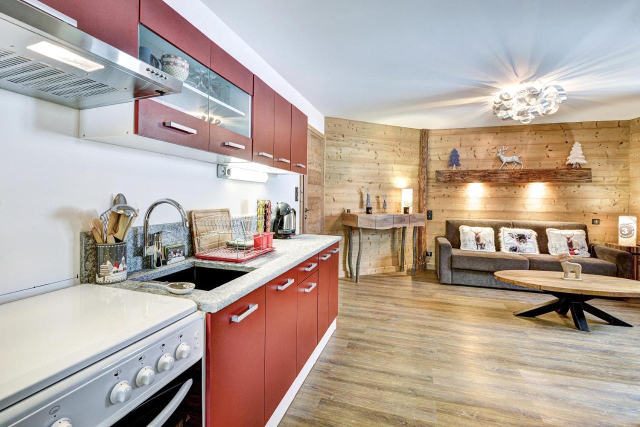 Gites & Spa De La Ferme De Belline บรีอองซง ภายนอก รูปภาพ